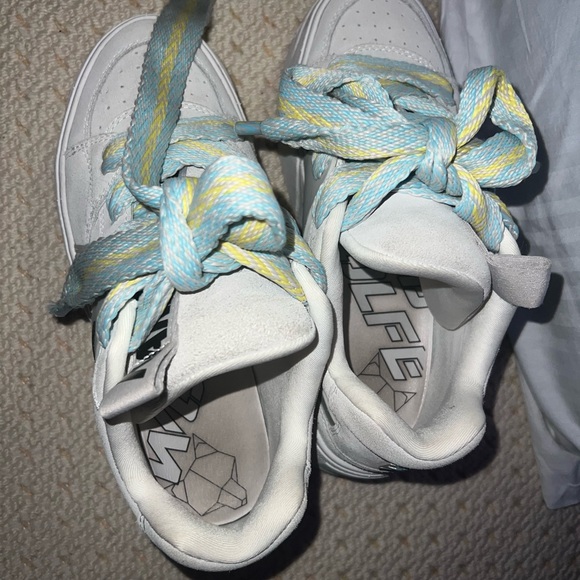 Chunky platform sneakers - Picture 3 of 6